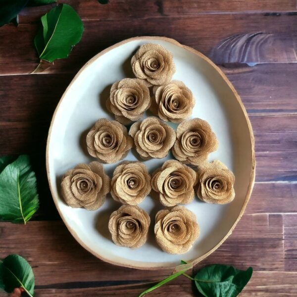 Jute roses